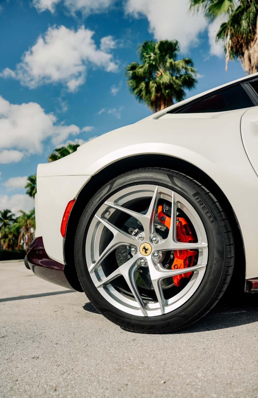 Ferrari 812 SuperFast Rental in Miami thumbnail 4