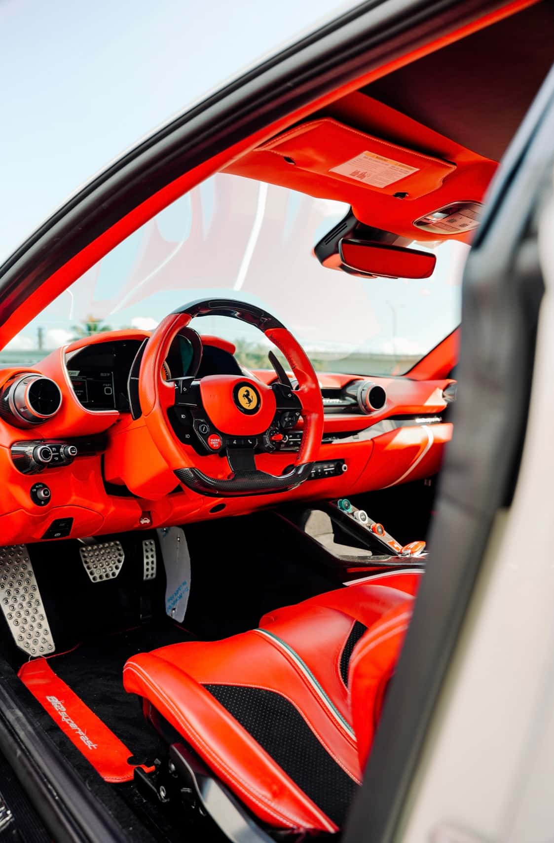 Ferrari 812 SuperFast Rental in Miami thumbnail 6