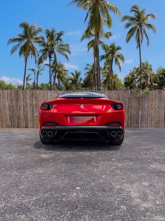 Ferrari Portofino Rental in Fort Lauderdale thumbnail 3
