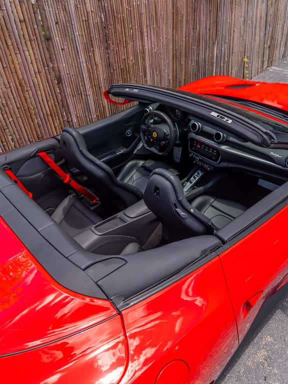 Ferrari Portofino Rental in Fort Lauderdale thumbnail 4