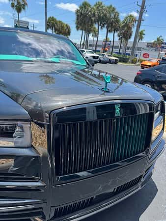 Mansory Rolls Royce Cullinan Rental in Fort Lauderdale thumbnail 2