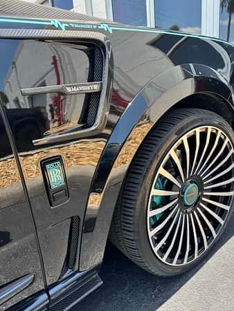 Mansory Rolls Royce Cullinan Rental in Fort Lauderdale thumbnail 3