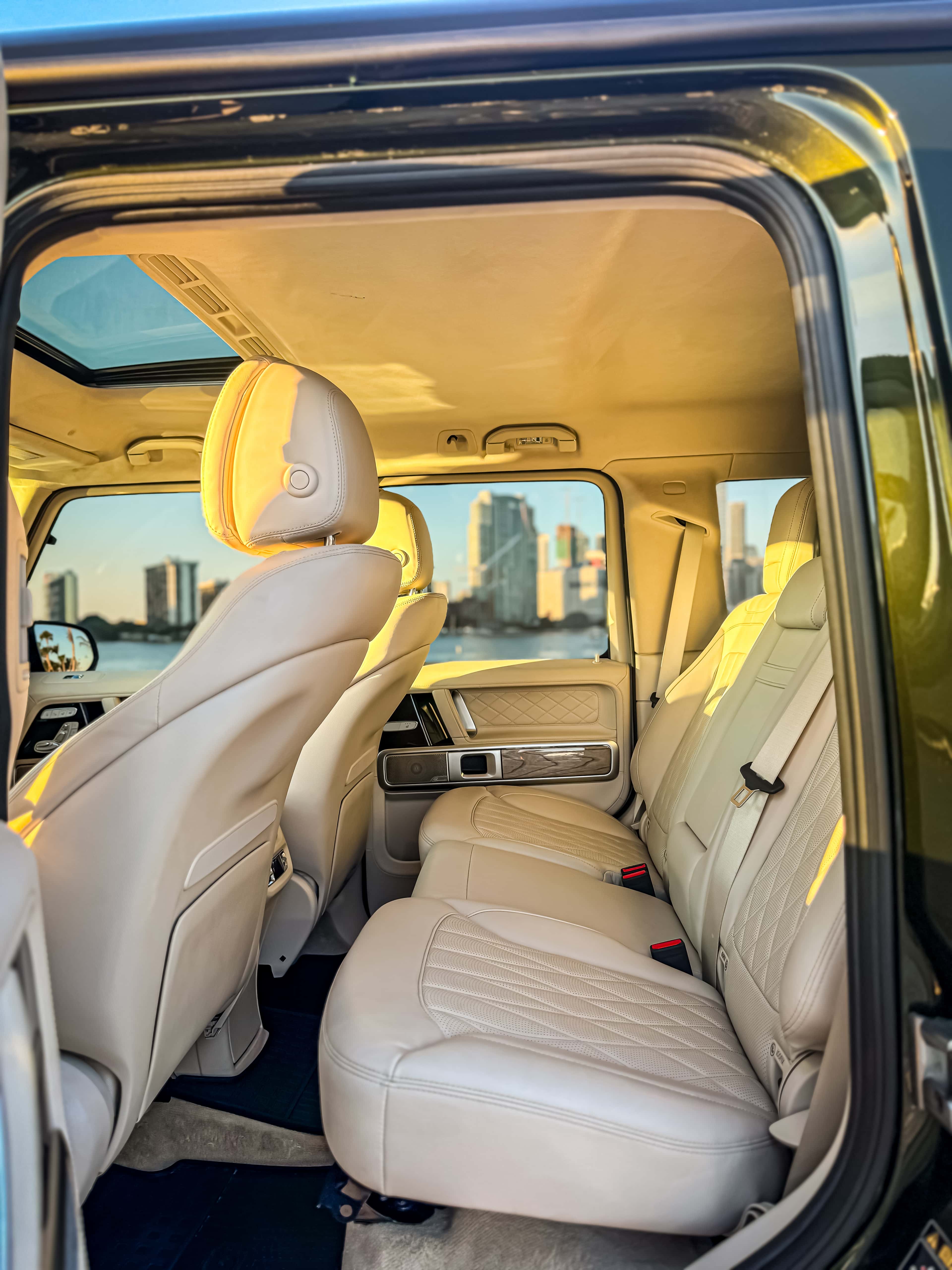 Mercedes G63 AMG Rental in Fort Lauderdale thumbnail 8