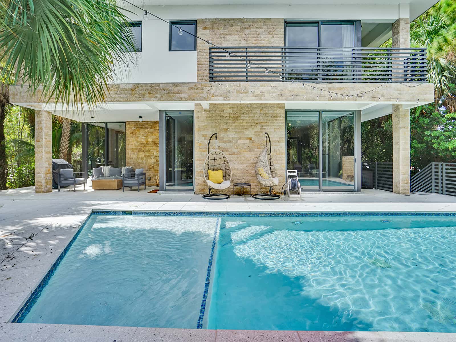 VILLA AMBER Rental in Fort Lauderdale thumbnail 3