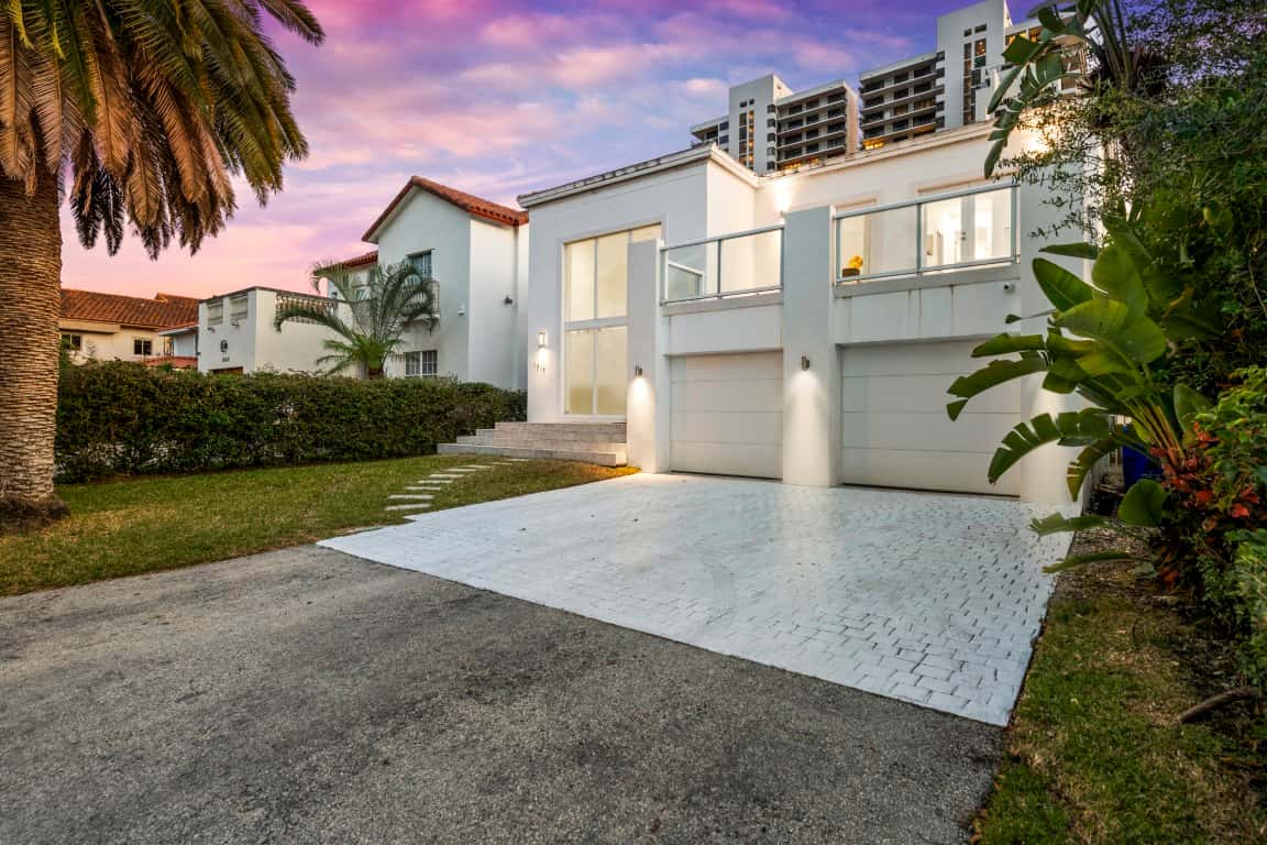 VILLA GLO Rental in Miami thumbnail 12