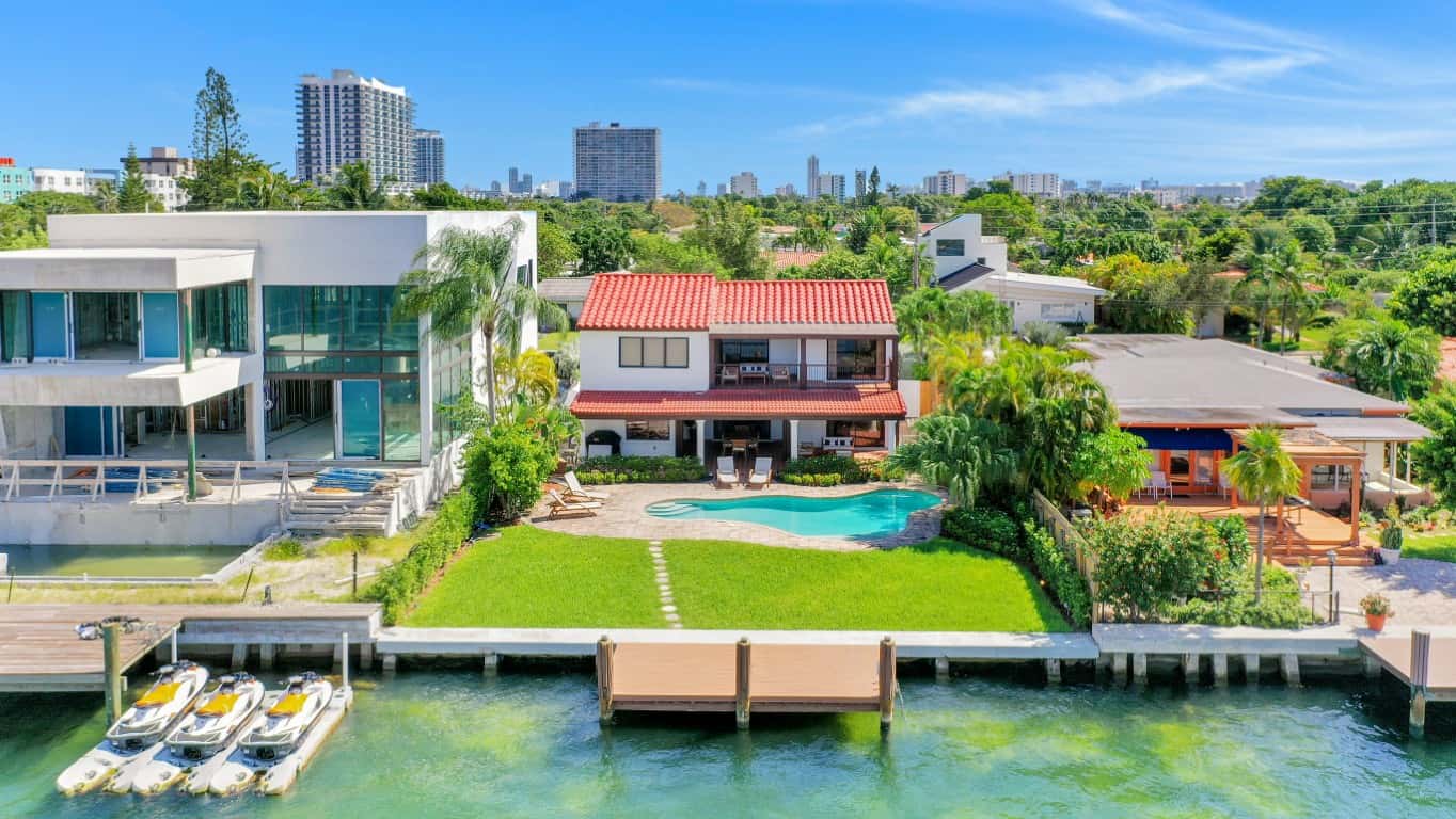 VILLA LINDA Rental in Miami thumbnail 13