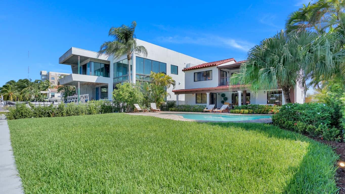 VILLA LINDA Rental in Miami thumbnail 6