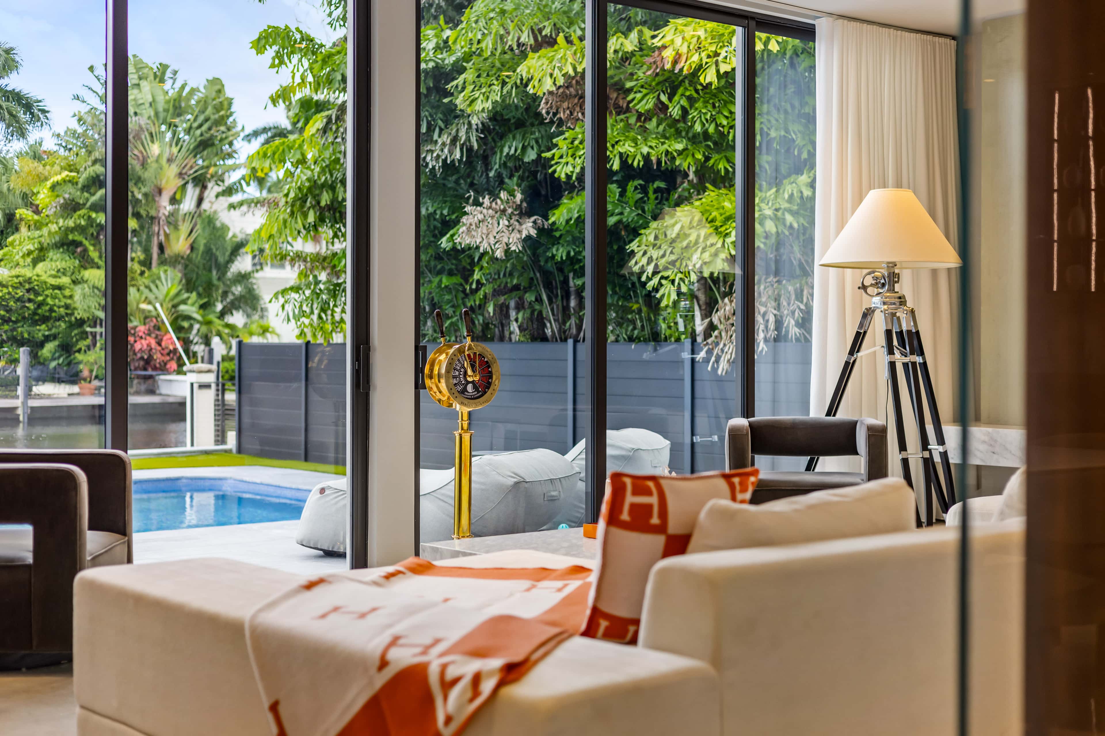SAN MARCO BLEU Rental in Miami thumbnail 9