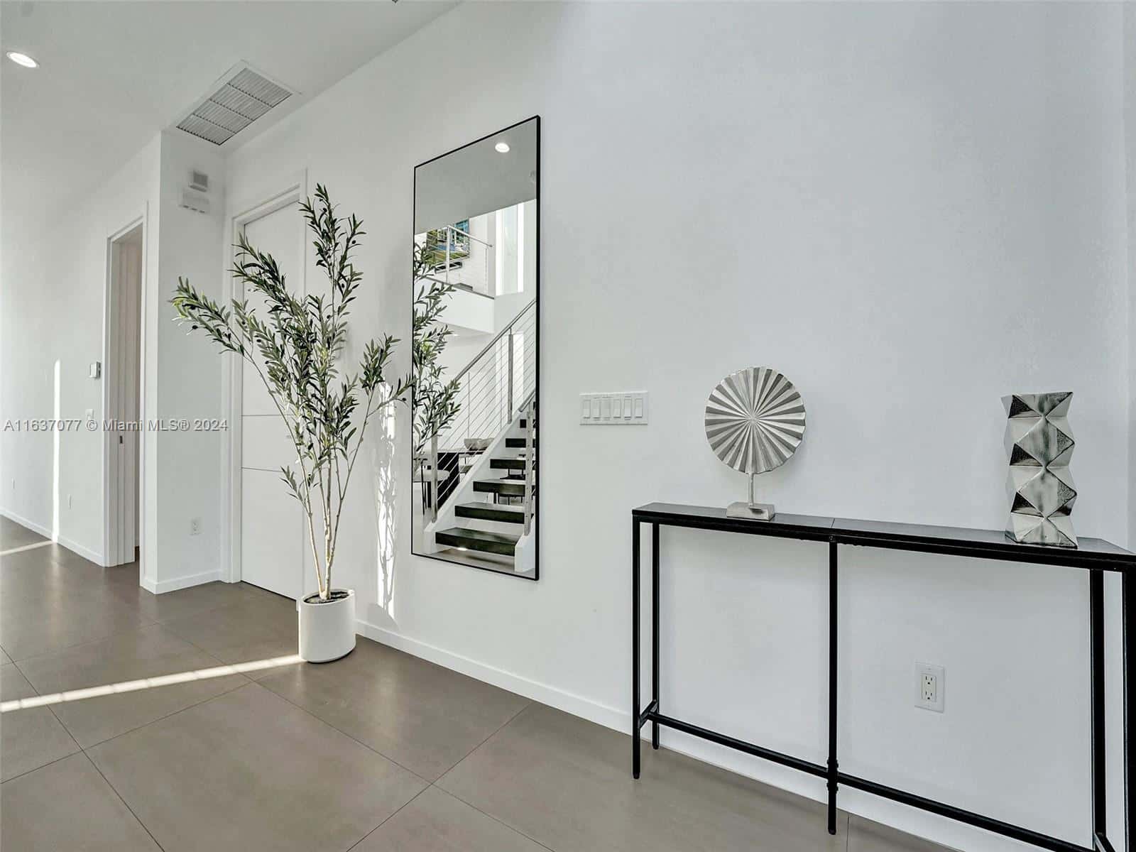 VILLA WREN Rental in Fort Lauderdale thumbnail 15
