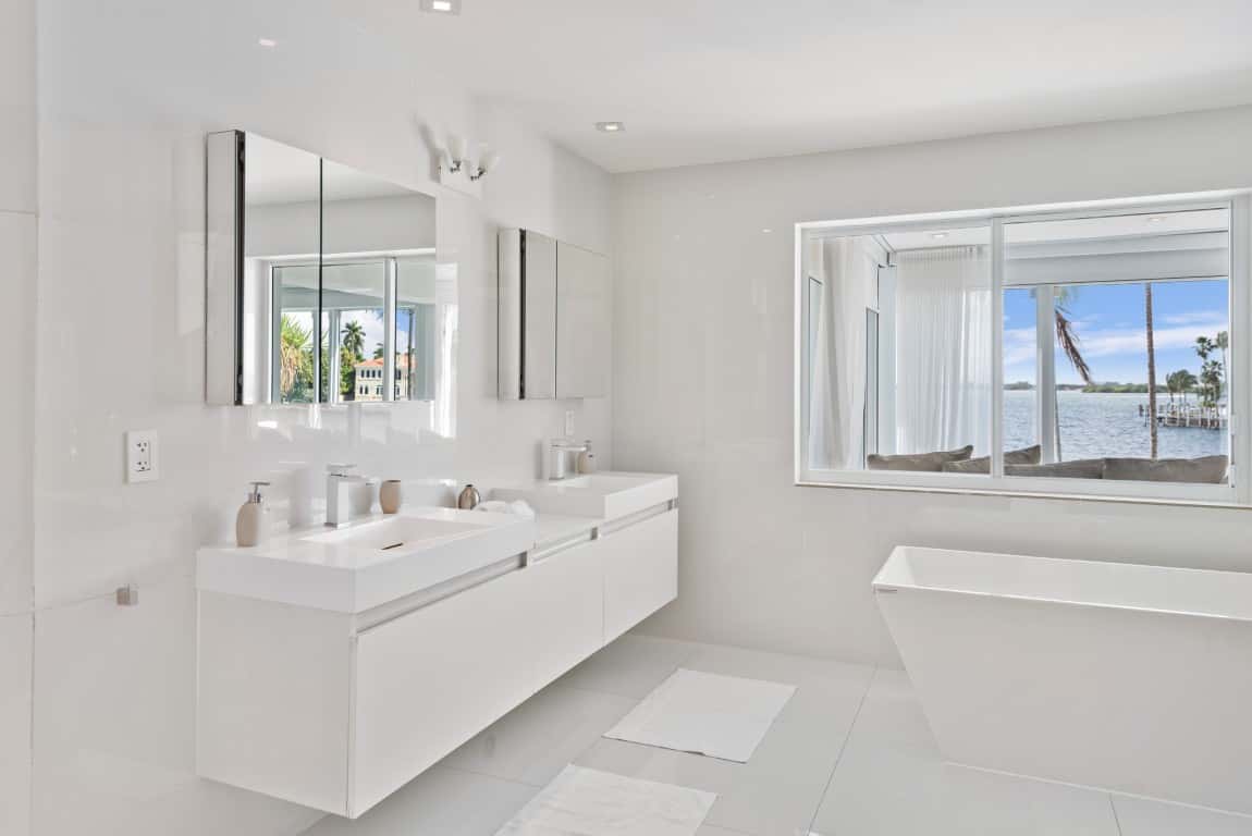 VILLA WYNN Rental in Miami thumbnail 11