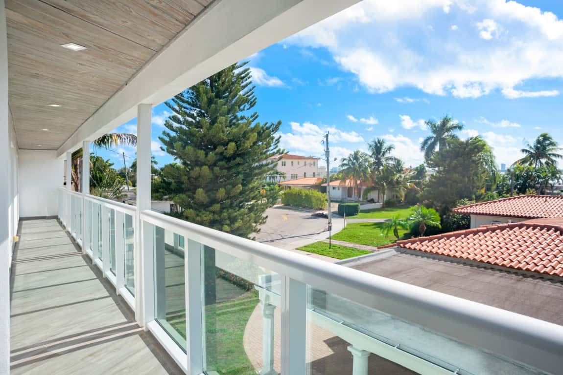 VILLA WYNN Rental in Miami thumbnail 12