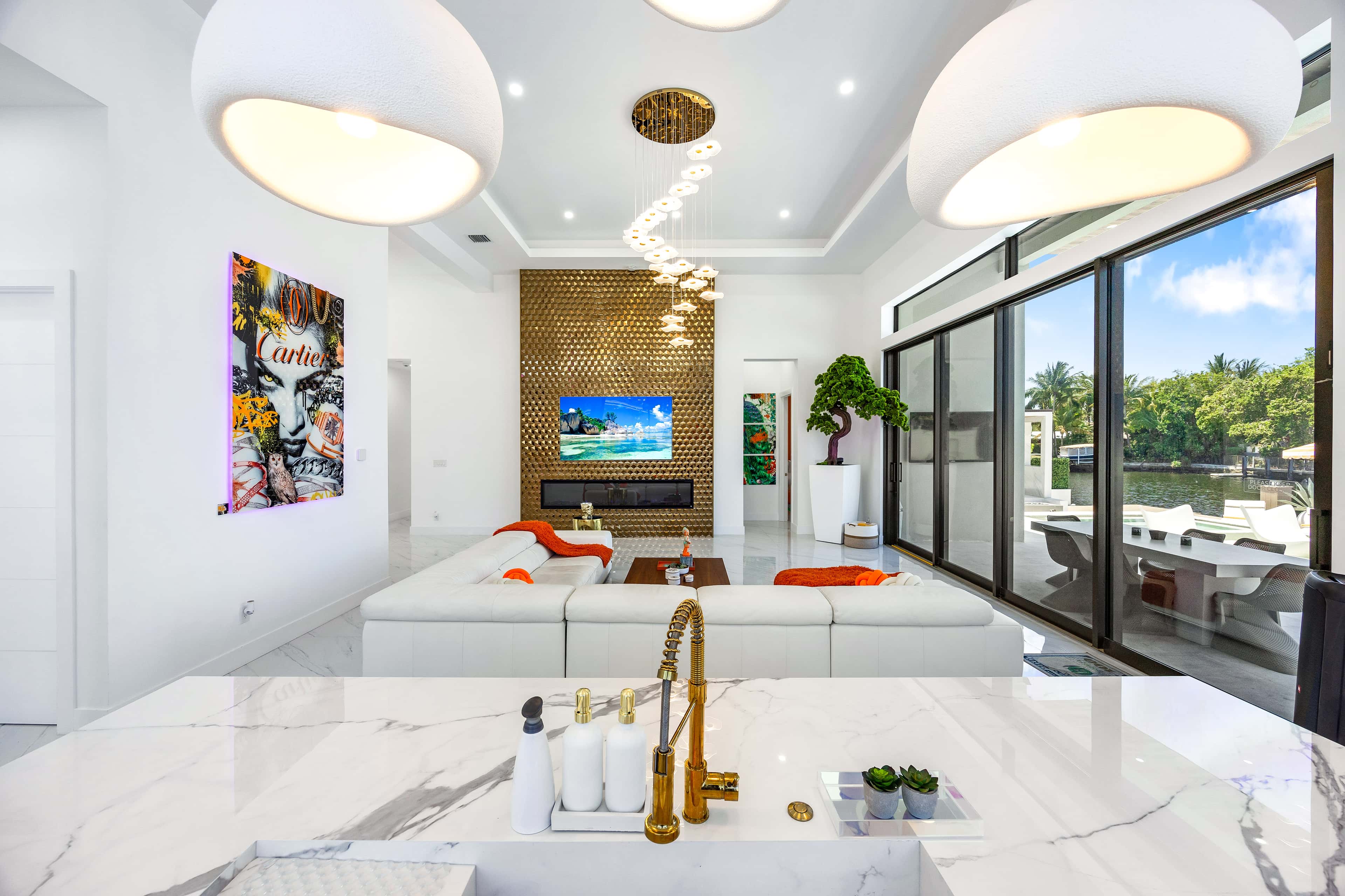 CASA LUMINA thumbnail 3