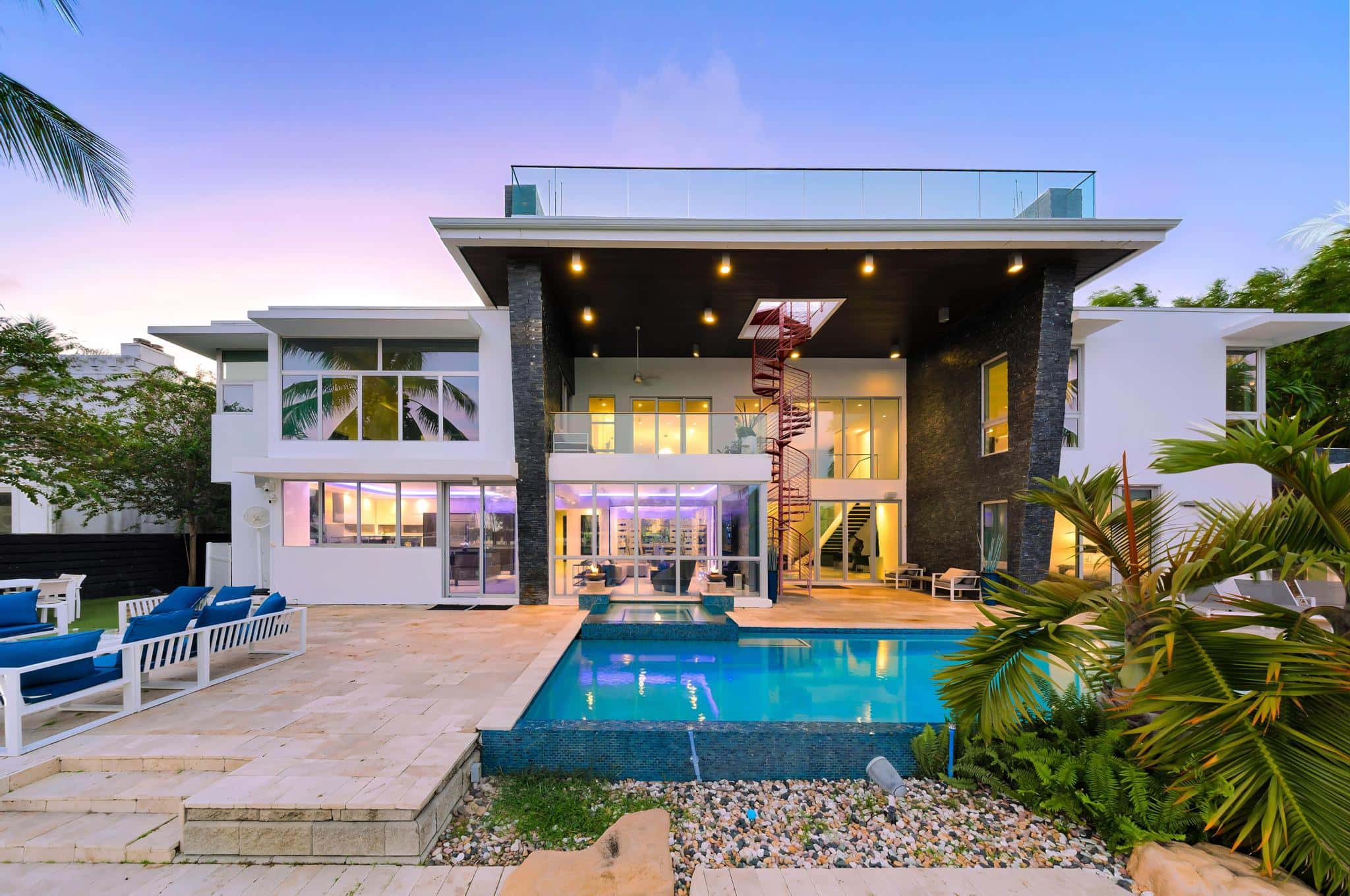 LAS PALMAS ROYAL thumbnail 9