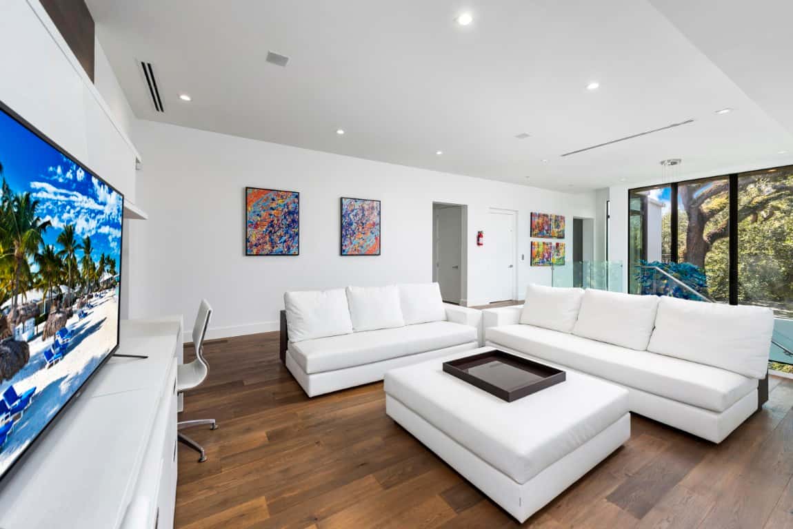 VILLA CELINE thumbnail 12