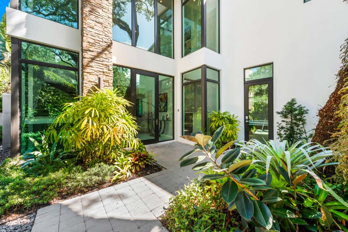 VILLA CELINE thumbnail 2