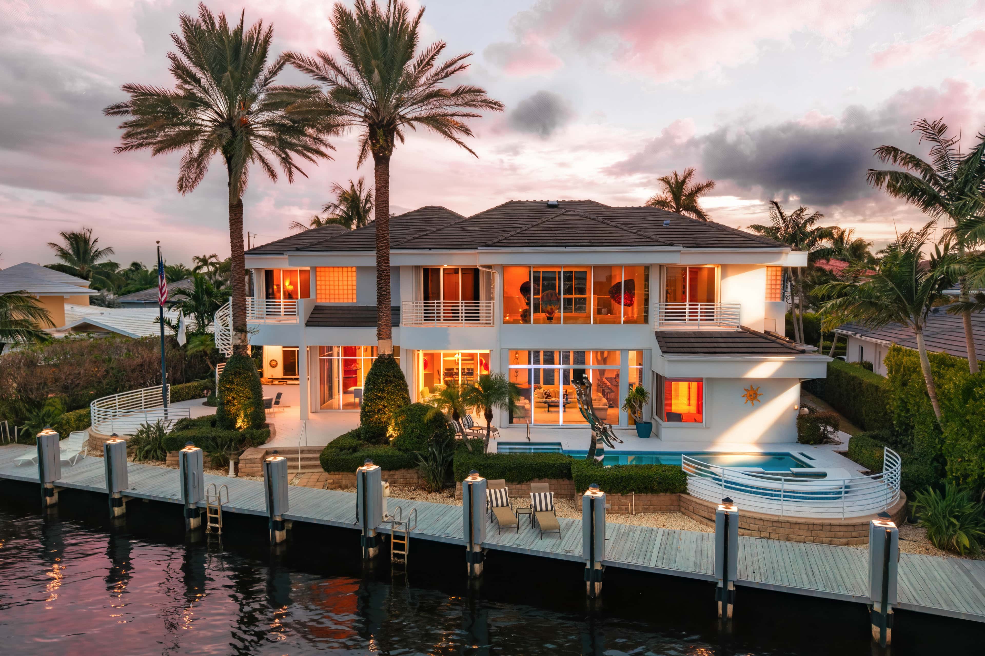 VILLA FAROS thumbnail 1