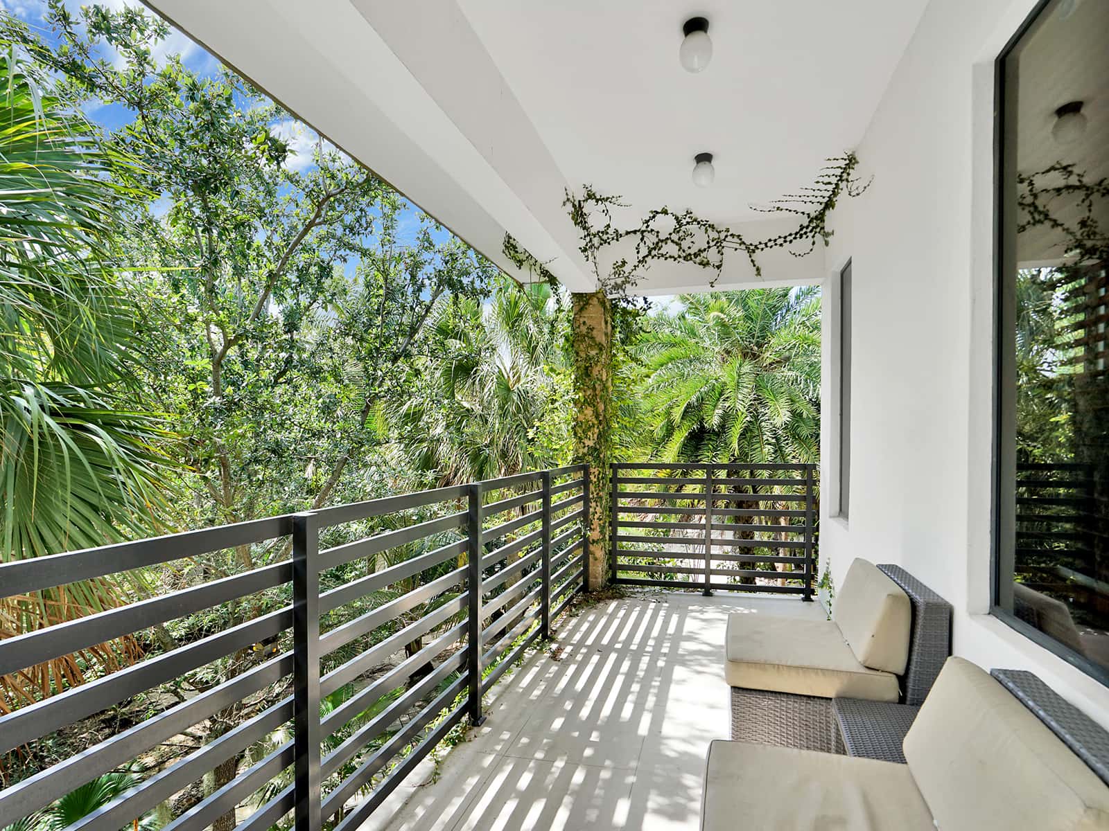 VILLA AMBER thumbnail 3