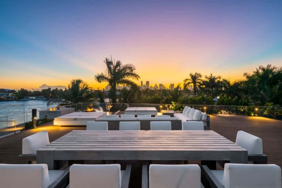 VILLA LUX thumbnail 11