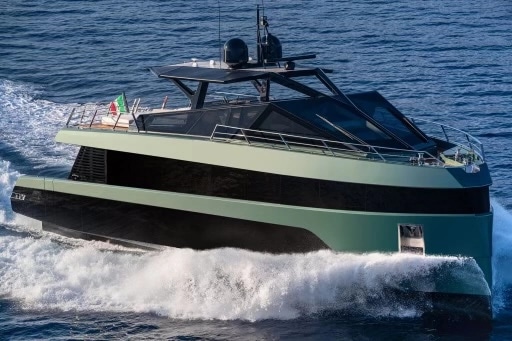 Wally 85' Rental in Miami - Image 1