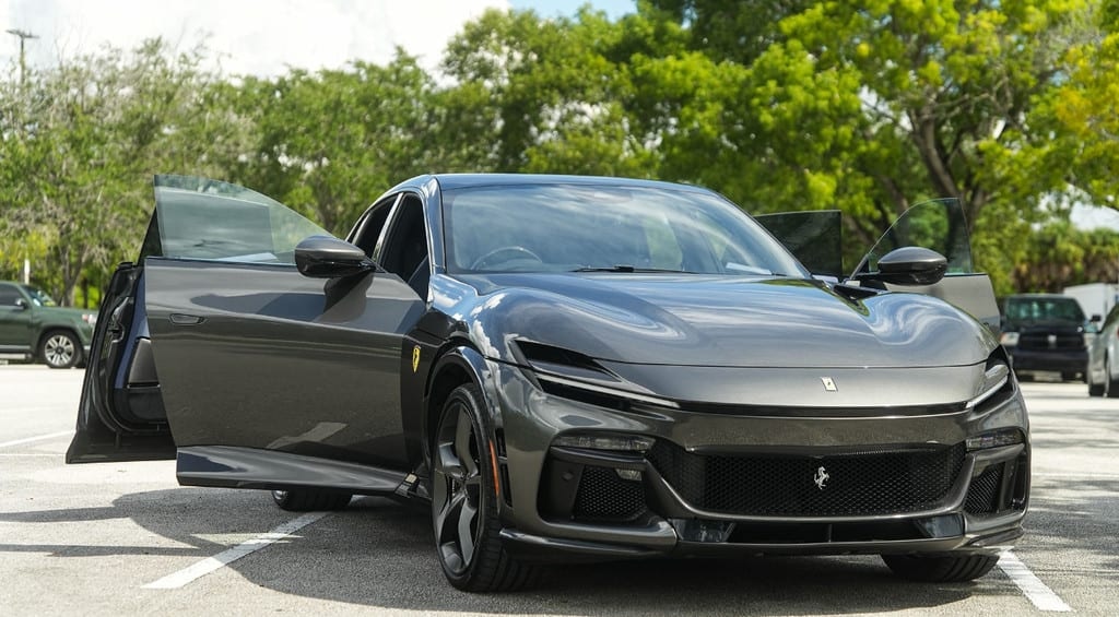 Ferrari Purosangue - Image 1