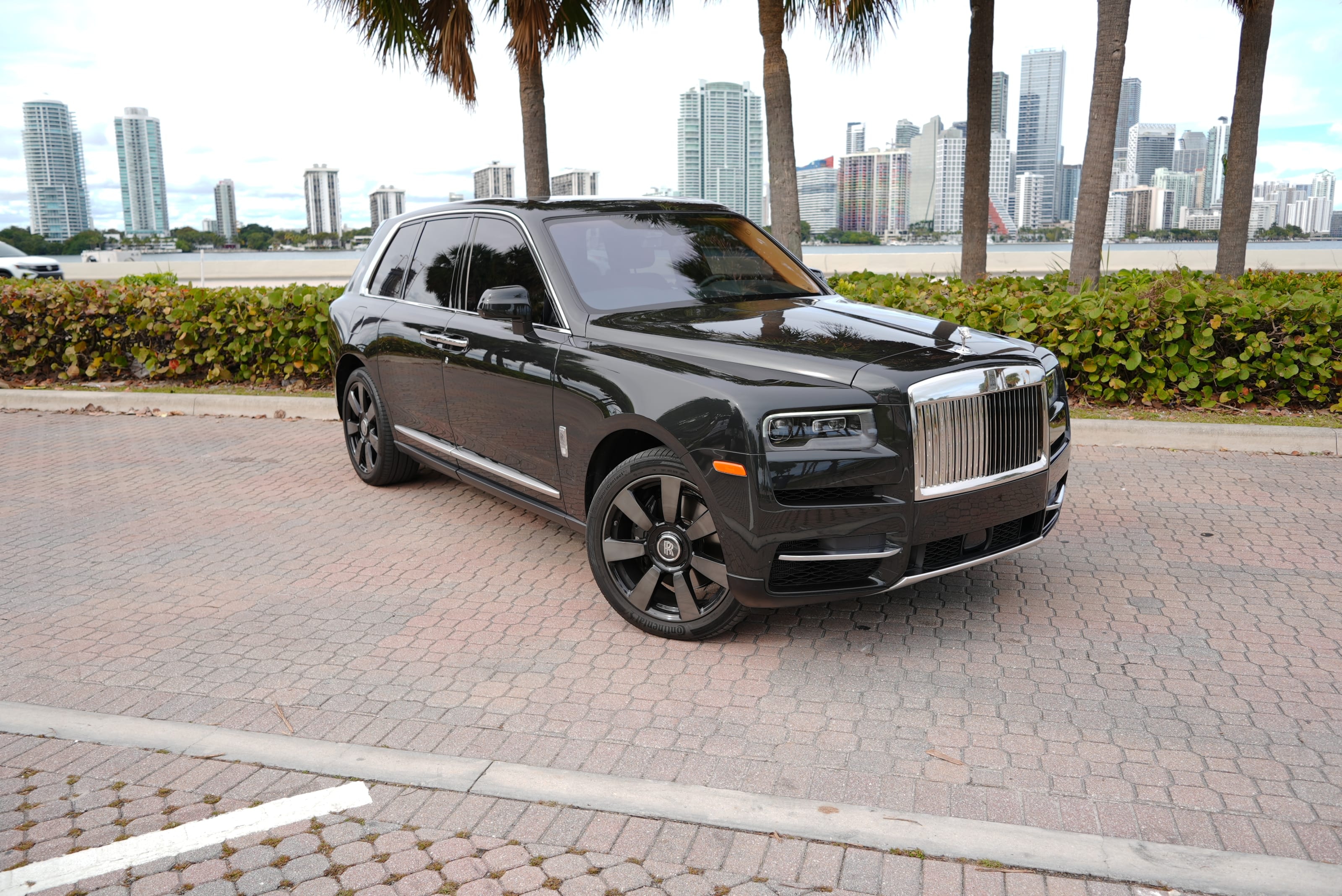 Rolls Royce Cullinan - Image 1