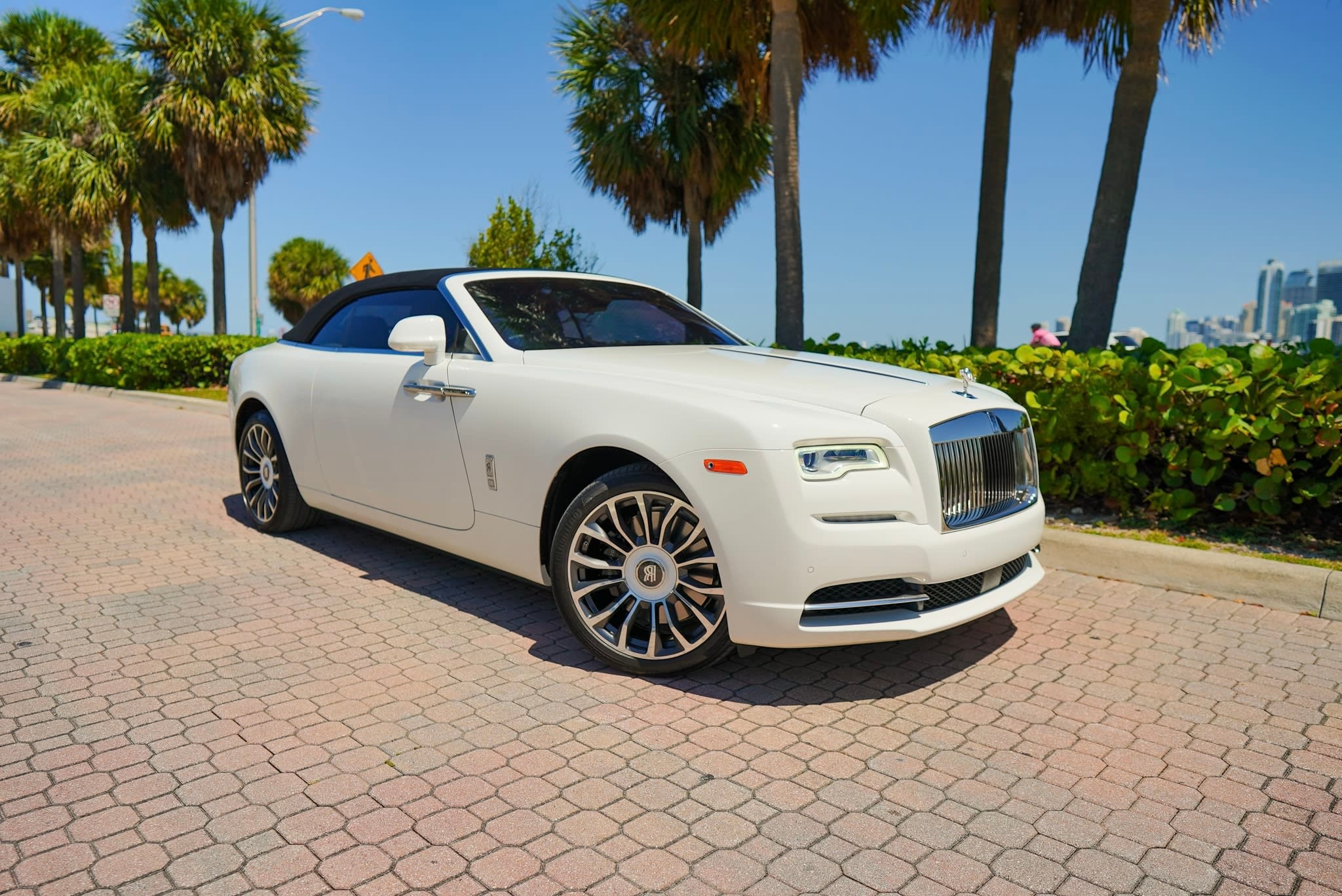 Rolls Royce Dawn