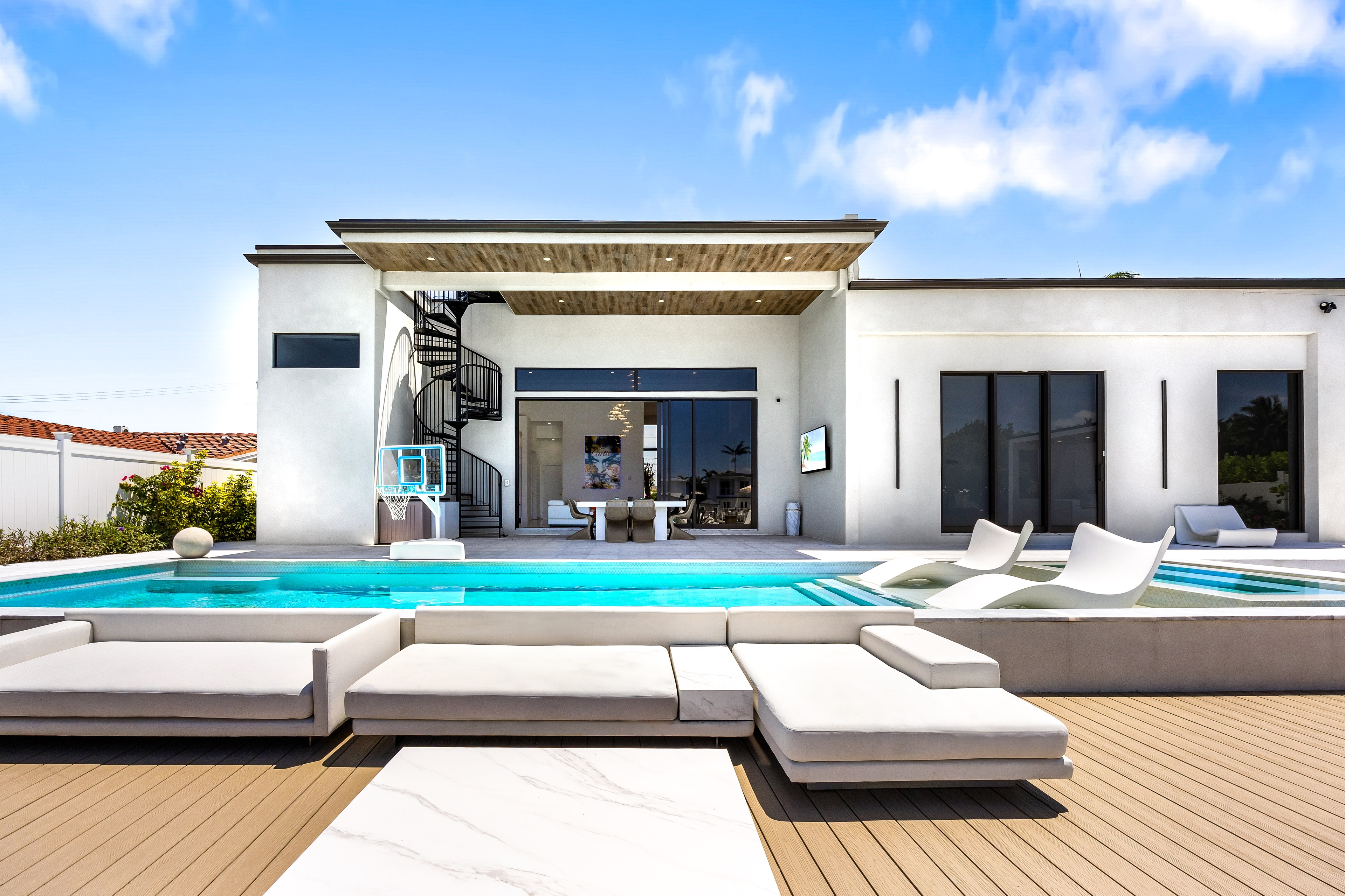 CASA LUMINA Rental in Fort Lauderdale - Image 1